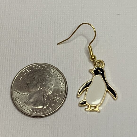 Penguin Earrings, Christmas Earring, Gift Idea, Penguin Jewelry, Holiday Earring - Picture 4 of 5